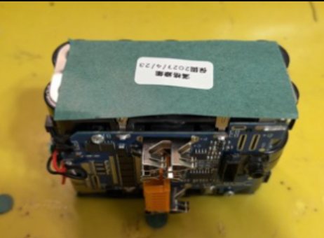 牧田 Makita BL1860 電池維修後：換上保護板，電芯以絕緣紙包覆並貼上滿格綠能保固標籤